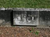 image of grave number 839086
